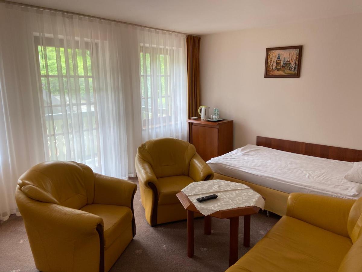 קריניצה זדרוי Hotel Grant מראה חיצוני תמונה