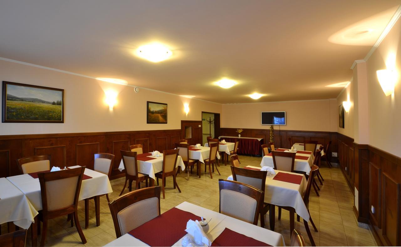 קריניצה זדרוי Hotel Grant מראה חיצוני תמונה