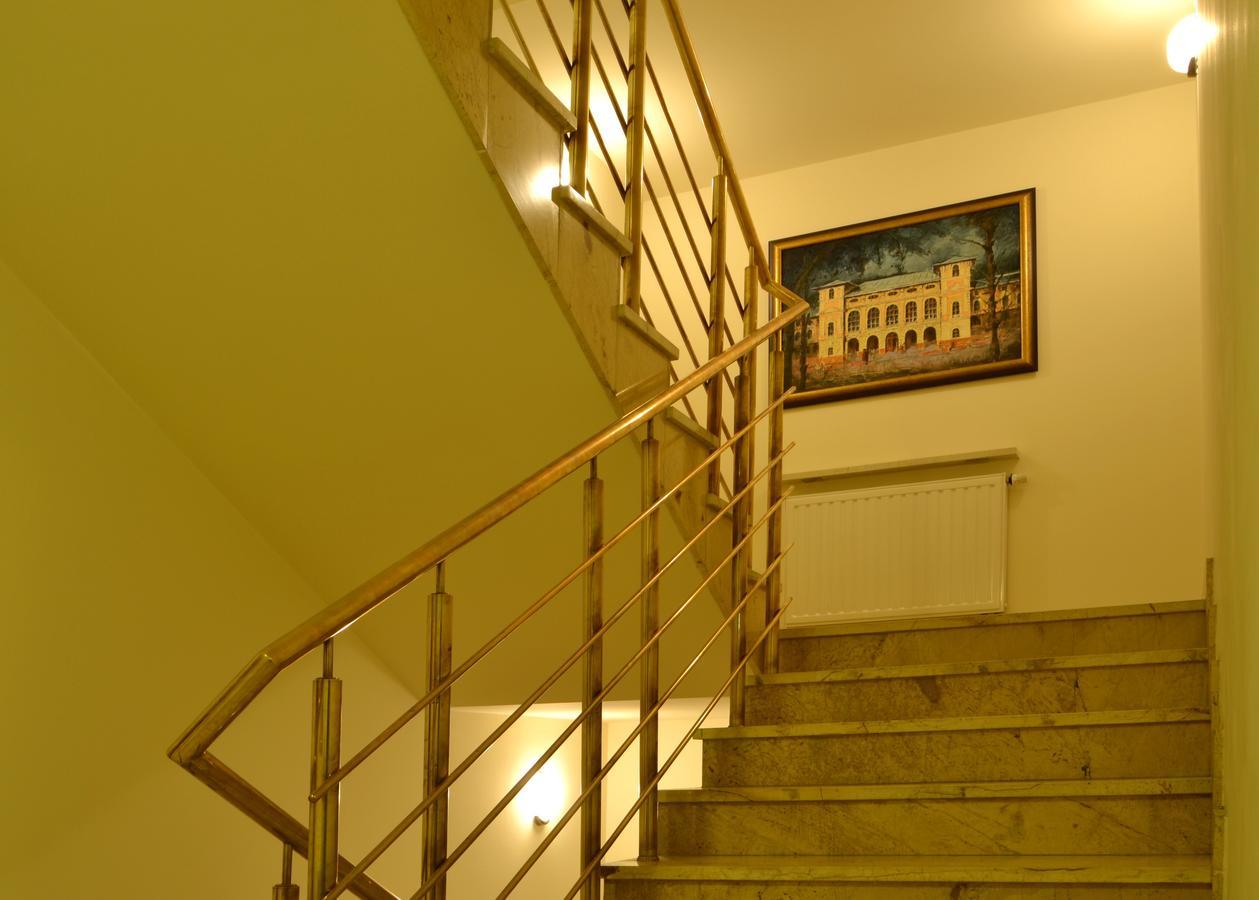 קריניצה זדרוי Hotel Grant מראה חיצוני תמונה